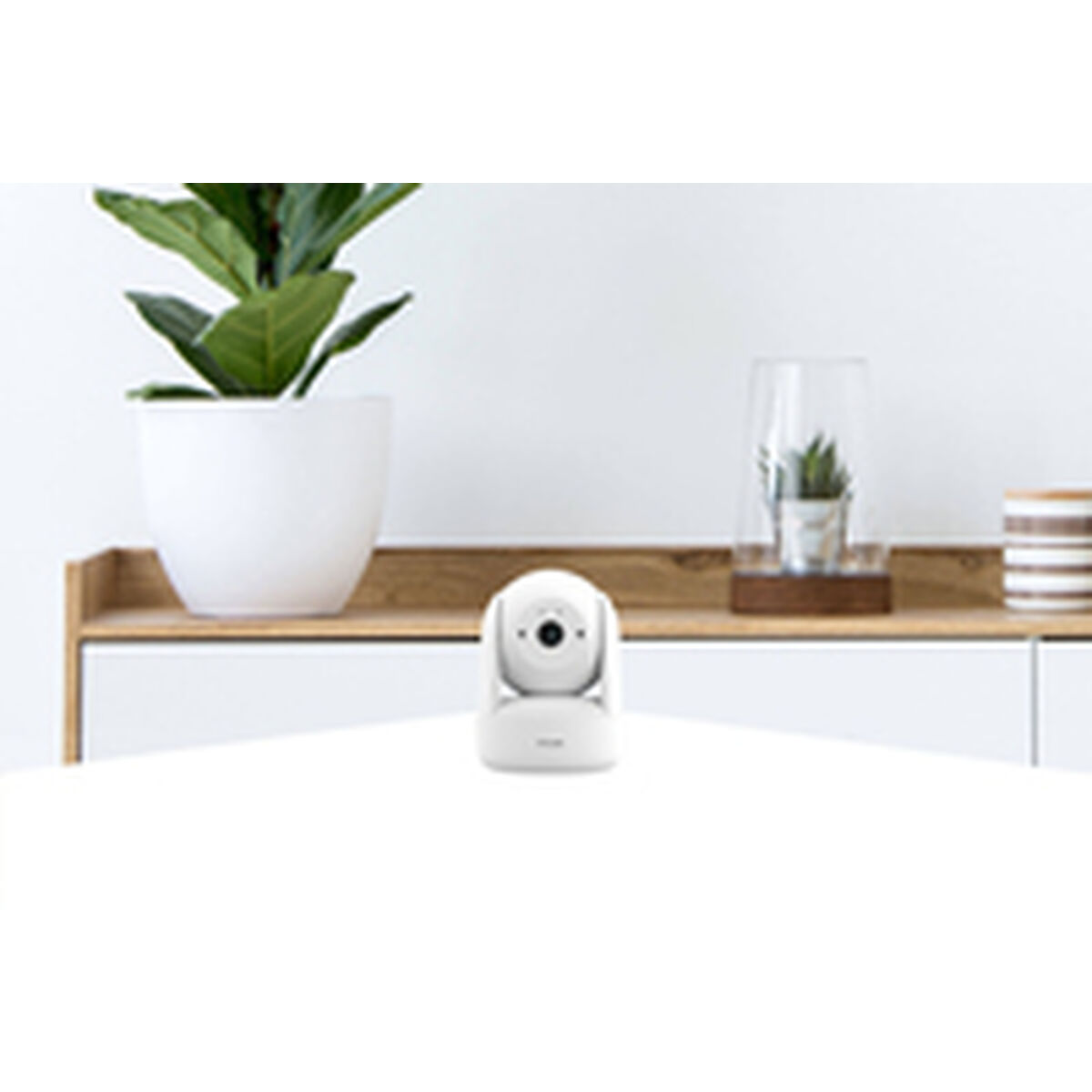 Stebėjimo kamera D-Link DCS-6501LH/EC1